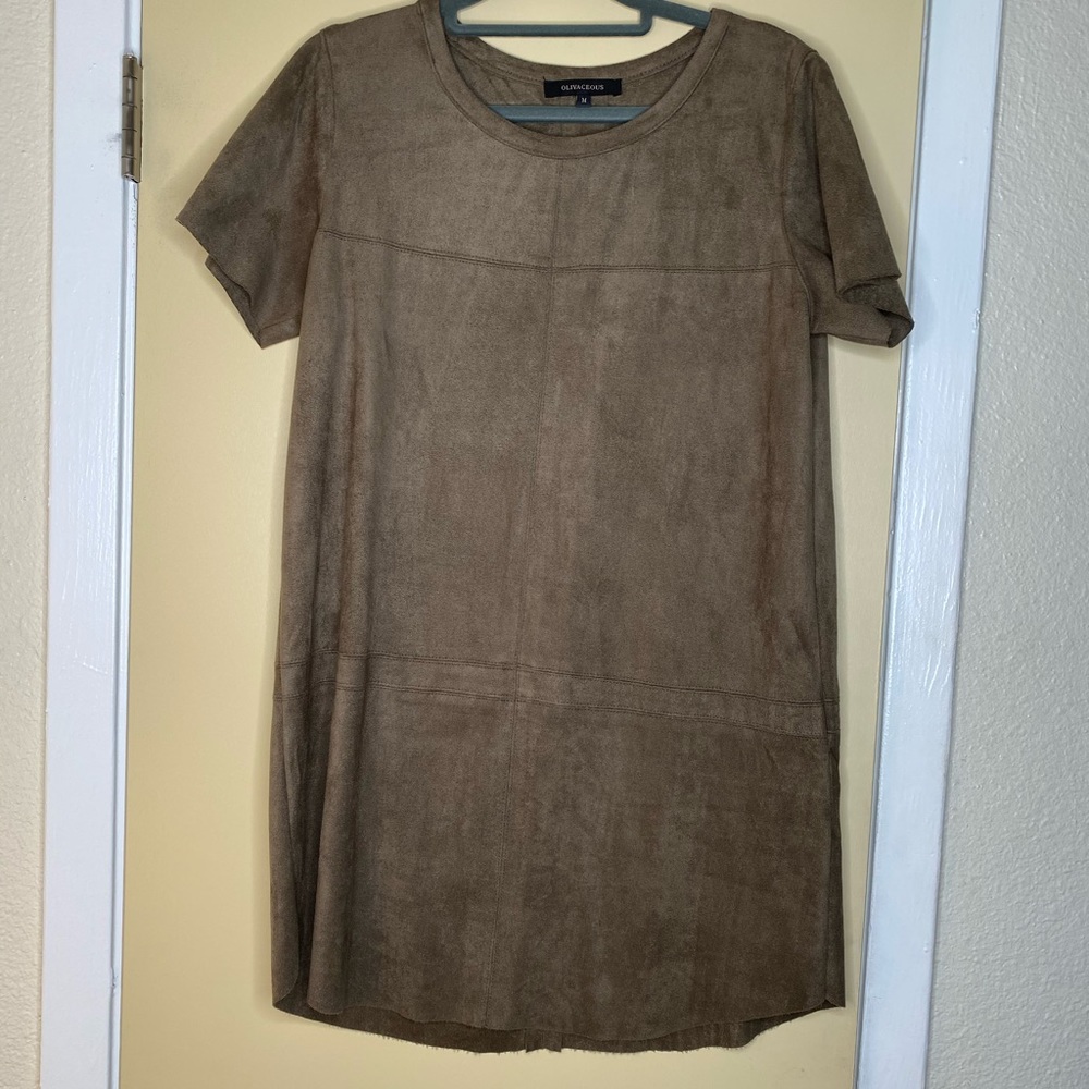 Olivaceous dress